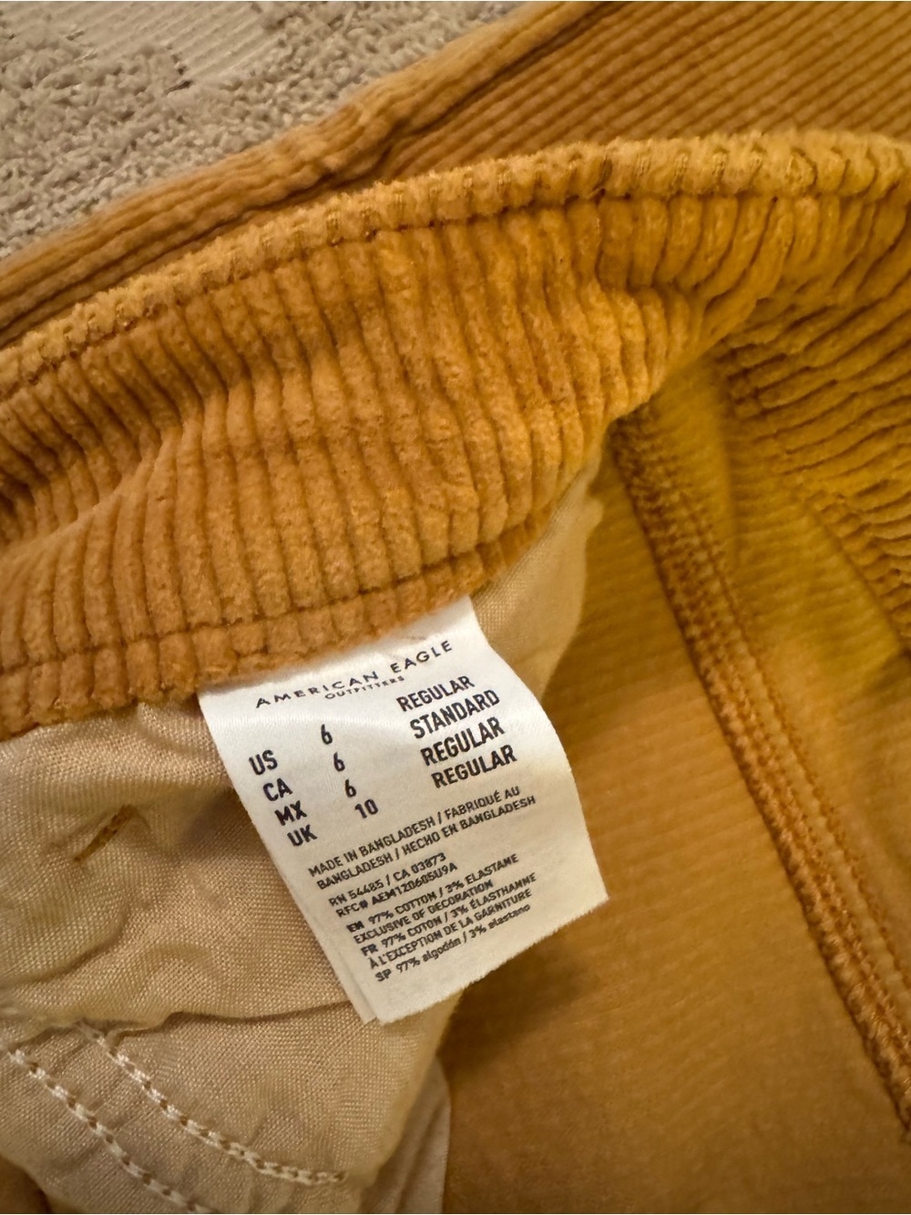 American Eagle Outfitters Corduroy Pants in Mustard - Picture 3 of 3
